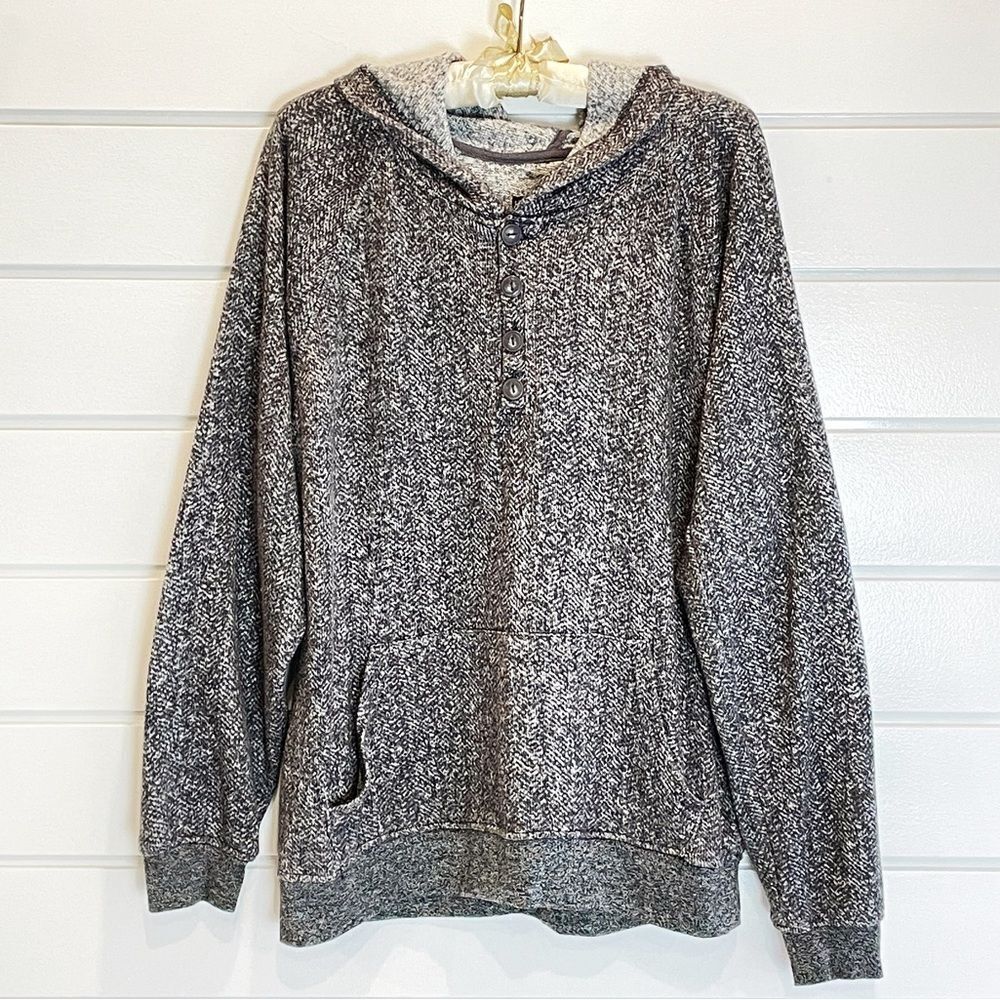 Brooklyn Cloth Mfg Co Women’s Oversized Button Neck Pullover Hooded Sweatshirt M